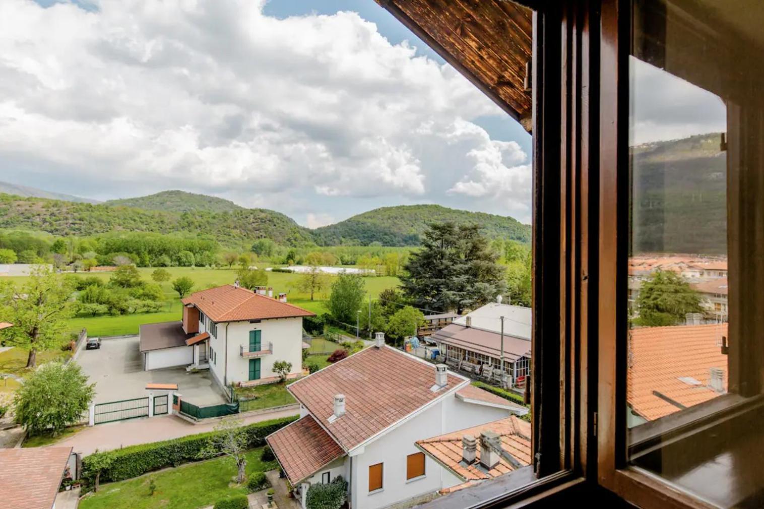 Bed and Breakfast Boho House Borgofranco d'Ivrea Екстер'єр фото